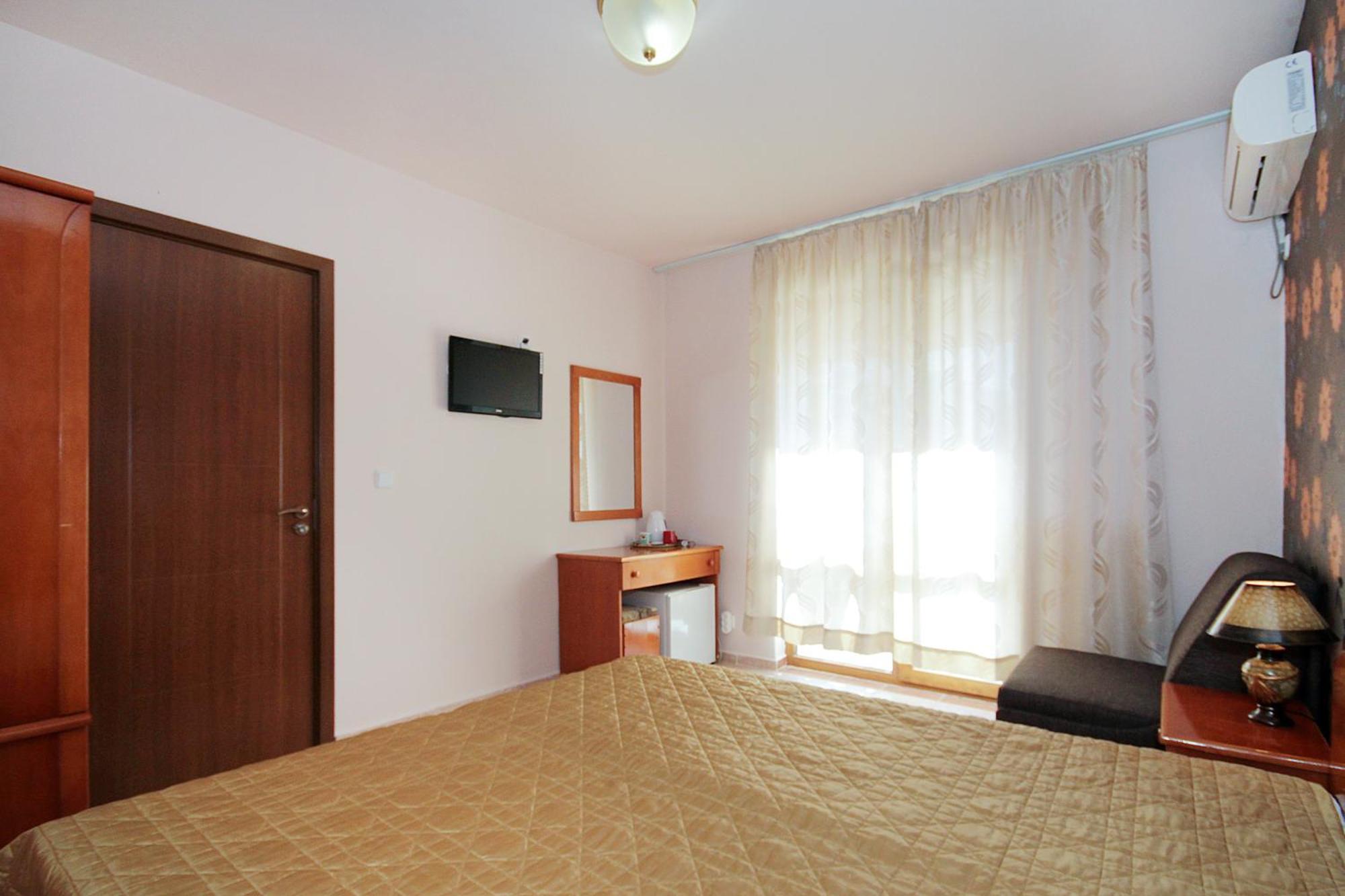 Family Hotel Kosko تشيرنوموريتس الغرفة الصورة