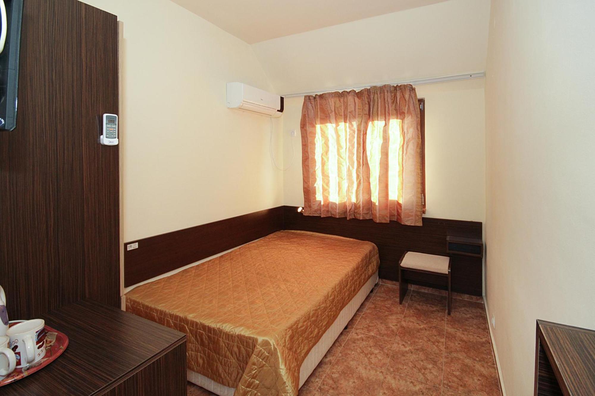 Family Hotel Kosko تشيرنوموريتس الغرفة الصورة